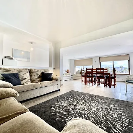 Poolside Villa, Golf Del Sur ヴィラ *